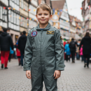 US Fliegerkombi Kids mit Abzeichen oliv